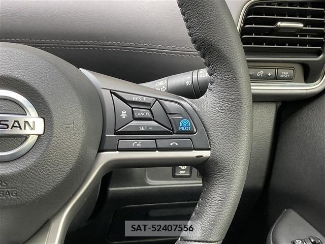 Nissan SERENA 2019-10 8337788-6