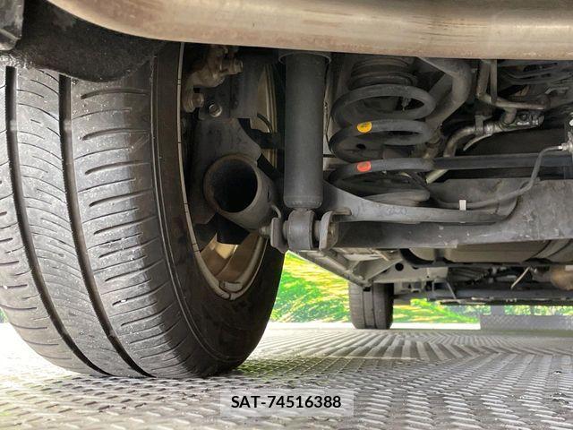 Nissan SERENA 2017-01 8337814-19