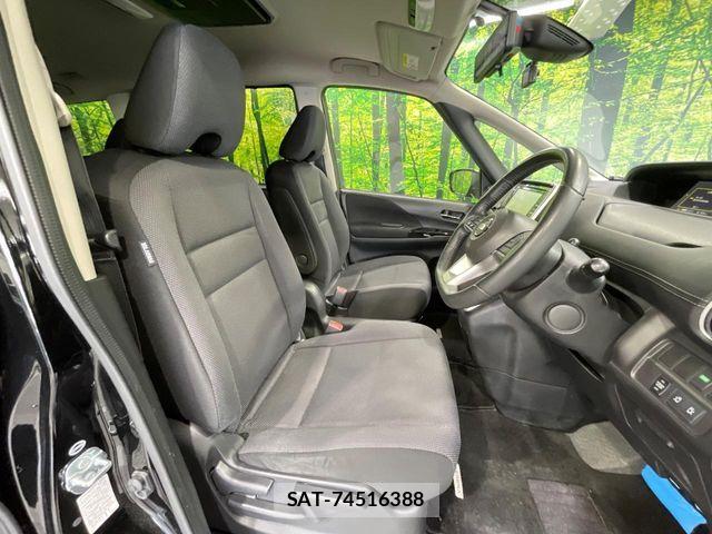 Nissan SERENA 2017-01 8337814-8