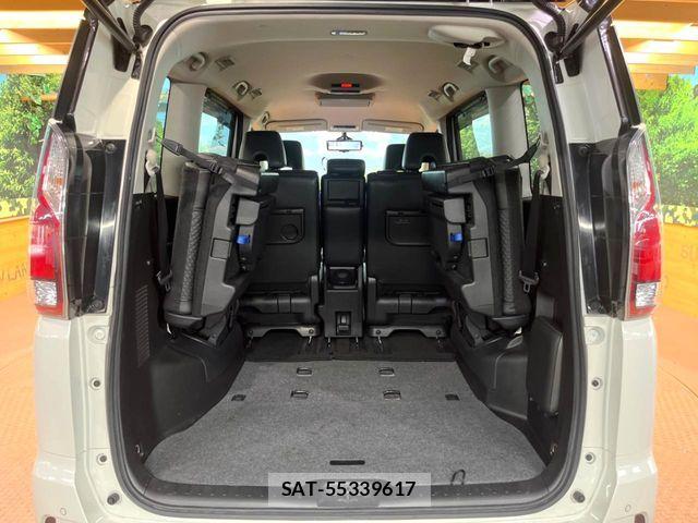 Nissan SERENA 2018-07 8337801-12