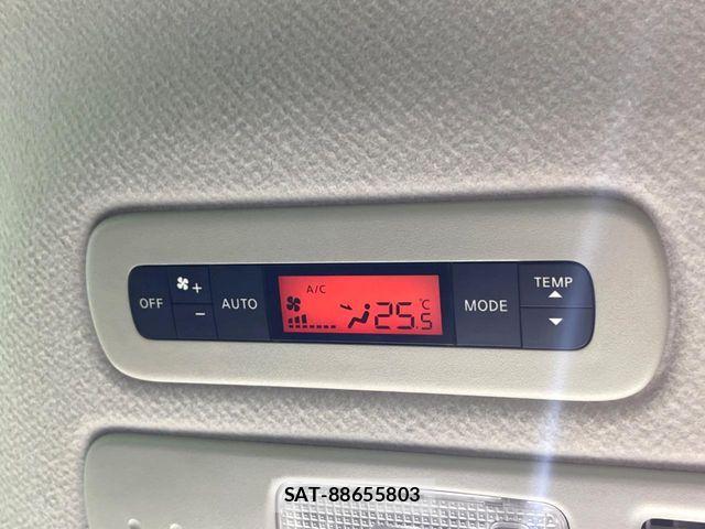 Nissan SERENA 2014-02 8337821-5