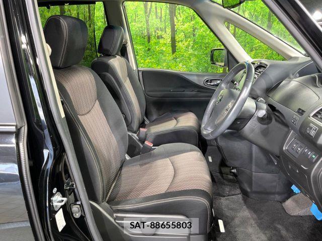 Nissan SERENA 2014-02 8337821-8