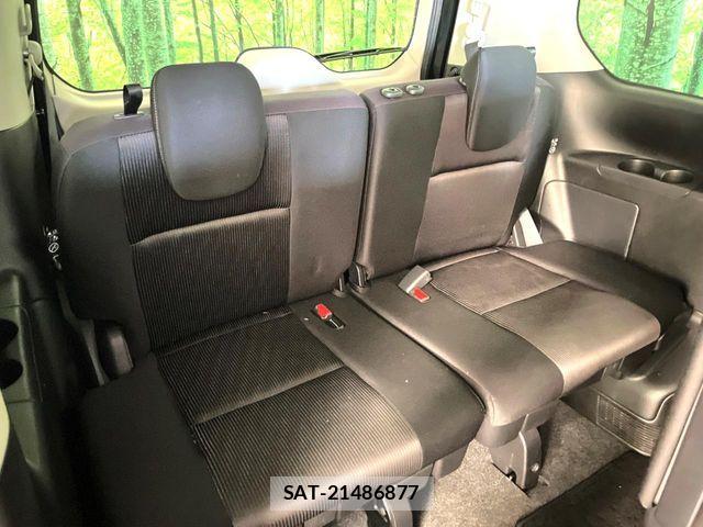 Nissan SERENA 2016-10 8337818-11