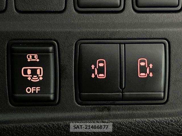 Nissan SERENA 2016-10 8337818-6