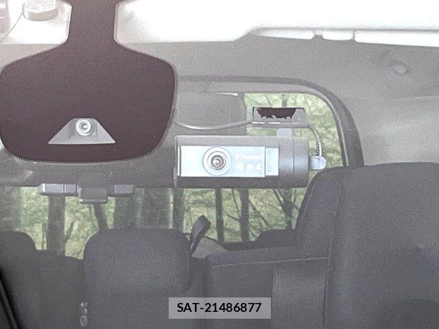 Nissan SERENA 2016-10 8337818-8