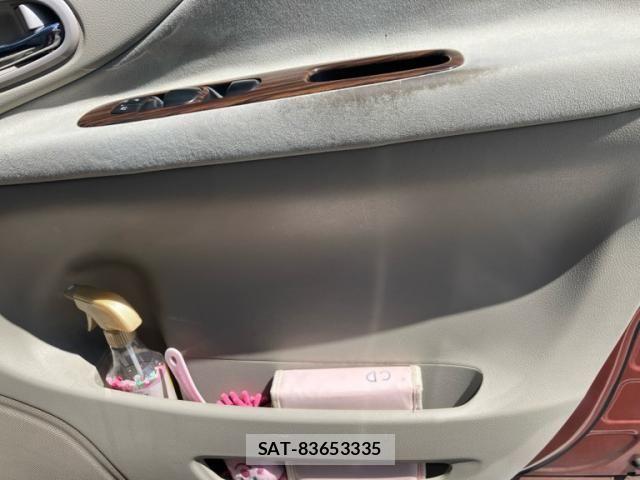 Nissan SERENA 2014-04 8337828-6