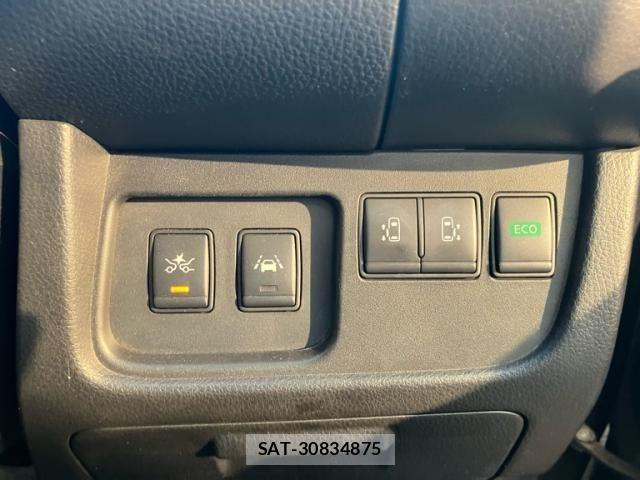 Nissan SERENA 2015-05 8337824-12