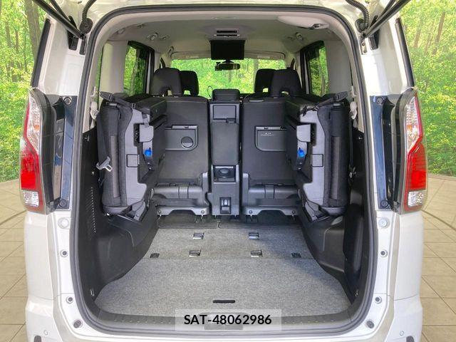 Nissan SERENA 2016-08 8337792-10