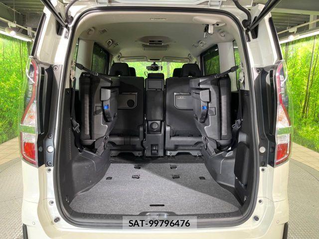 Nissan SERENA 2022-02 8337784-10