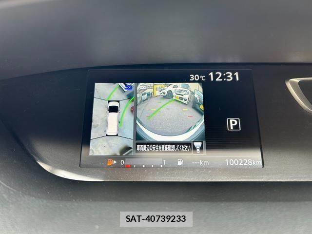 Nissan SERENA 2018-03 8337804-6