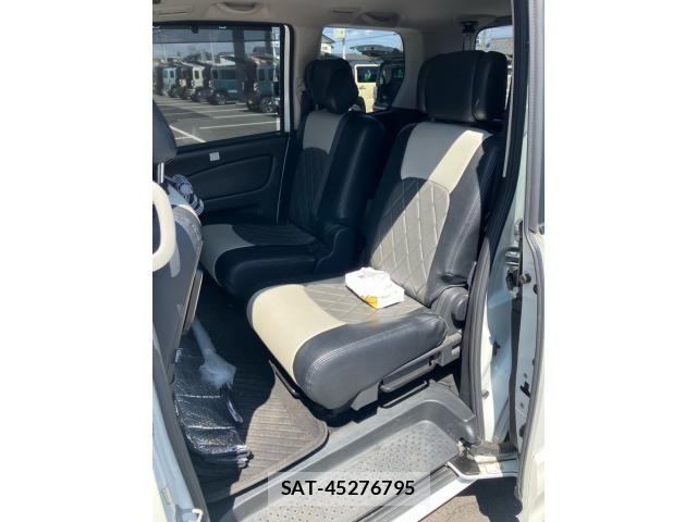 Nissan SERENA 2012-09 8337826-21