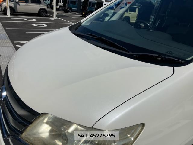 Nissan SERENA 2012-09 8337826-22