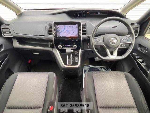 Nissan SERENA 2017-08 8337795-1