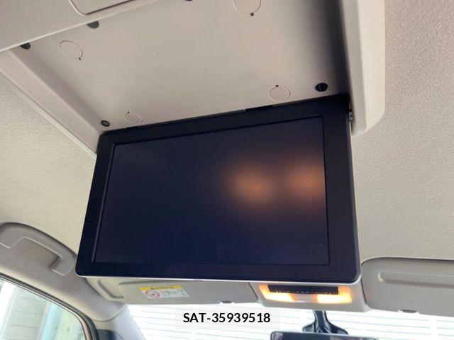 Nissan SERENA 2017-08 8337795-4
