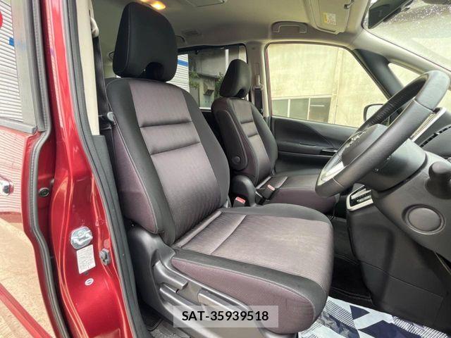 Nissan SERENA 2017-08 8337795-7