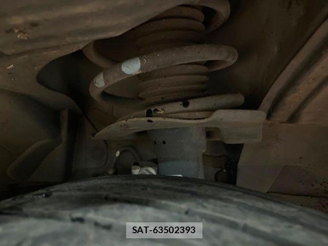 Nissan SERENA 2015-08 8337819-19