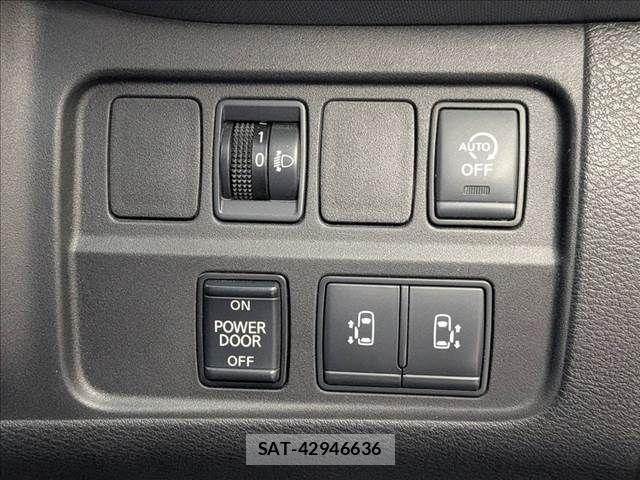 Nissan SERENA 2020-07 8337796-6
