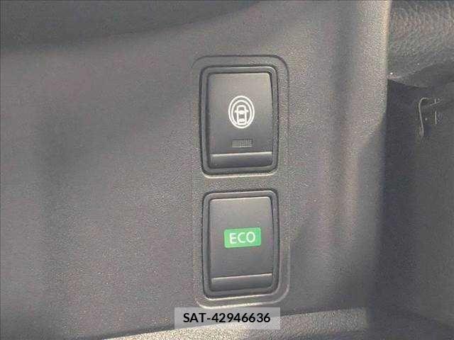 Nissan SERENA 2020-07 8337796-7