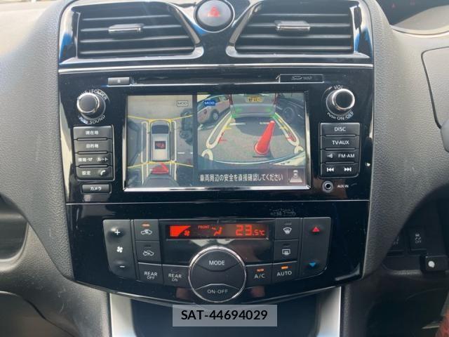 Nissan SERENA 2014-01 8337822-18