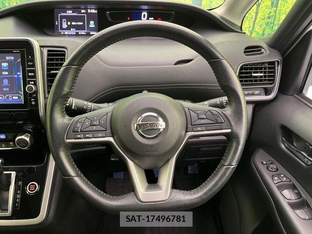 Nissan SERENA 2017-08 8337791-10