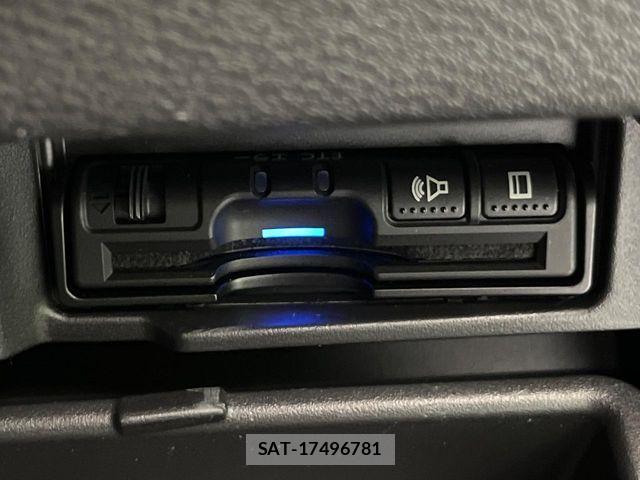Nissan SERENA 2017-08 8337791-5