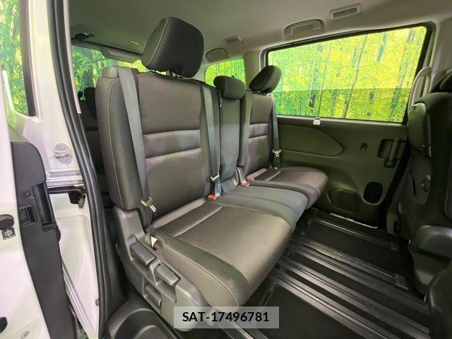 Nissan SERENA 2017-08 8337791-7