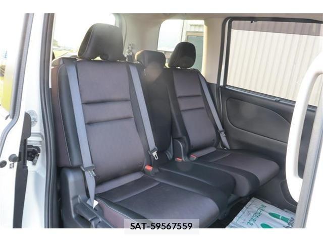 Nissan SERENA 2017-11 8337790-12