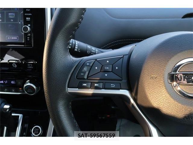 Nissan SERENA 2017-11 8337790-26