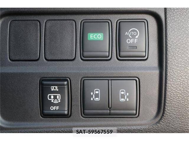 Nissan SERENA 2017-11 8337790-7