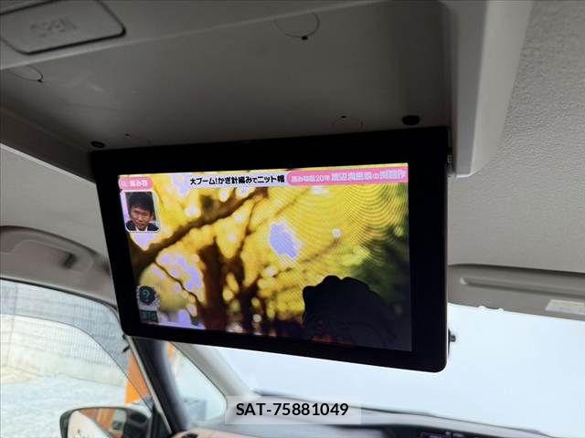 Nissan SERENA 2017-09 8337810-2