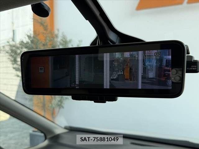 Nissan SERENA 2017-09 8337810-3
