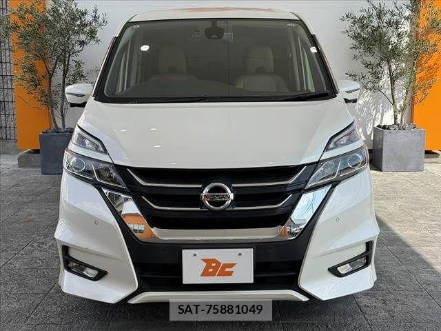 Nissan SERENA 2017-09 8337810-7