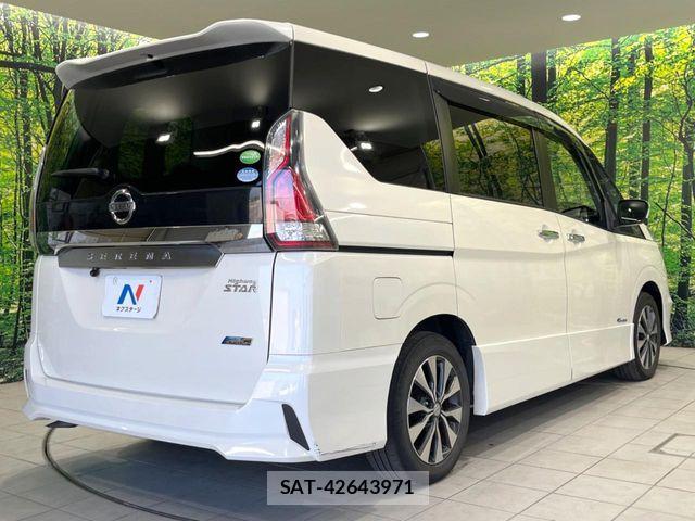Nissan SERENA 2017-08 8337797-16