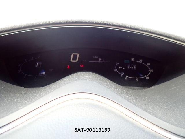 Nissan SERENA 2016-03 8337783-13