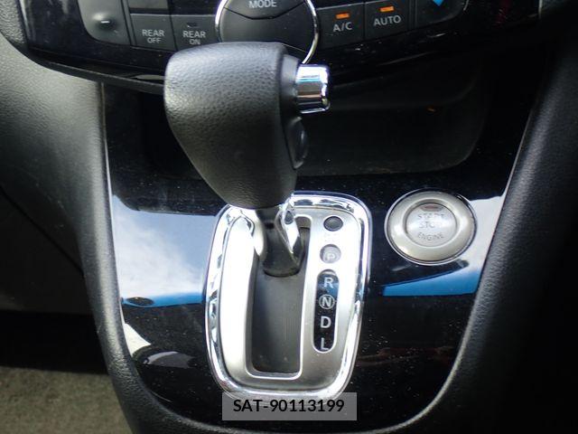 Nissan SERENA 2016-03 8337783-16