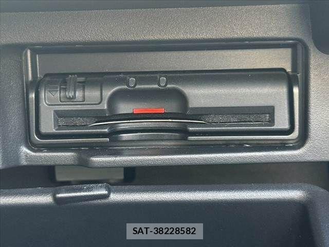 Nissan SERENA 2018-11 8337798-26