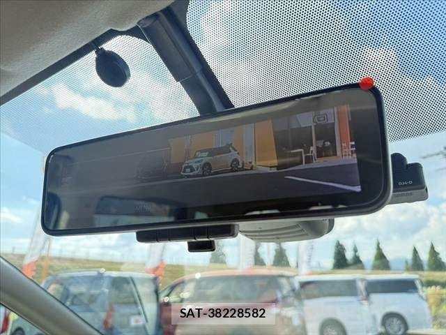 Nissan SERENA 2018-11 8337798-5