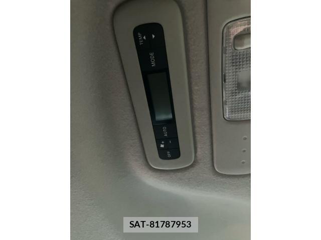 Nissan SERENA 2014-02 8355581-14