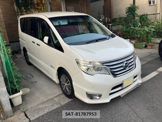 Nissan SERENA 2014-02 8355581-1