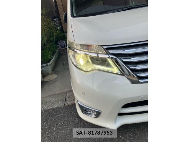 Nissan SERENA 2014-02 8355581-3