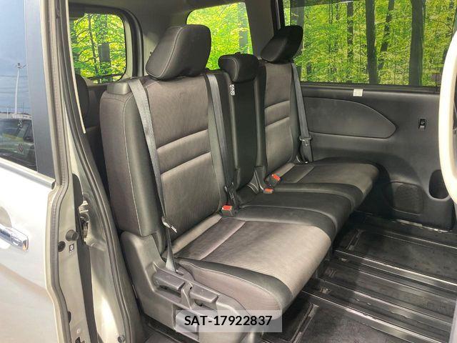 Nissan SERENA 2018-02 8355569-9