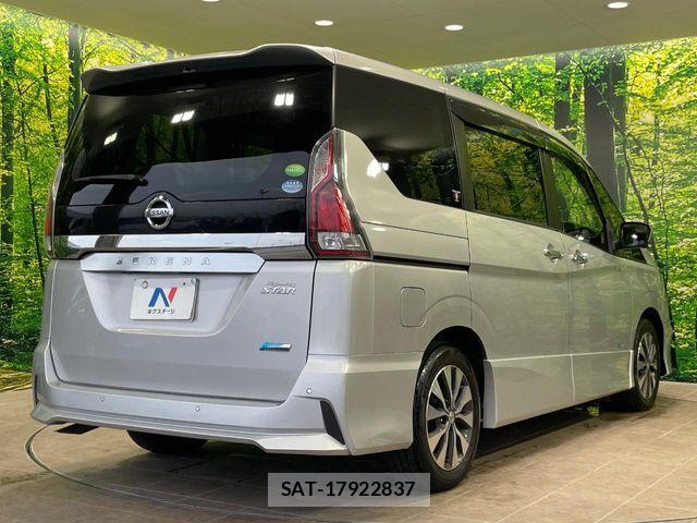Nissan SERENA 2018-02 8355569-17