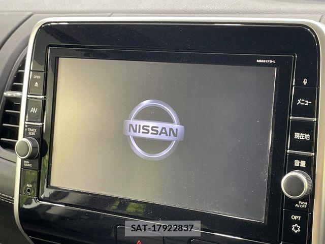 Nissan SERENA 2018-02 8355569-4