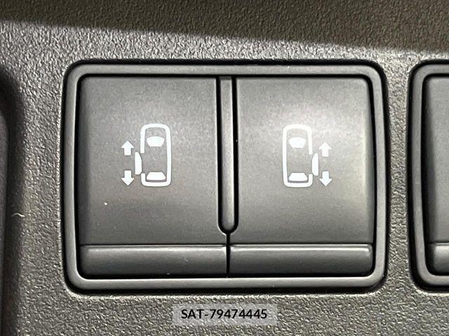 Nissan SERENA 2014-08 8355582-5