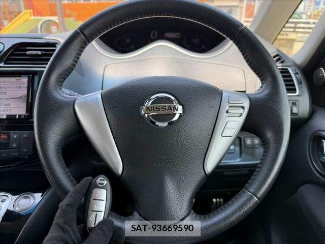 Nissan SERENA 2015-04 8355580-4