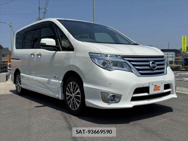 Nissan SERENA 2015-04 8355580-7