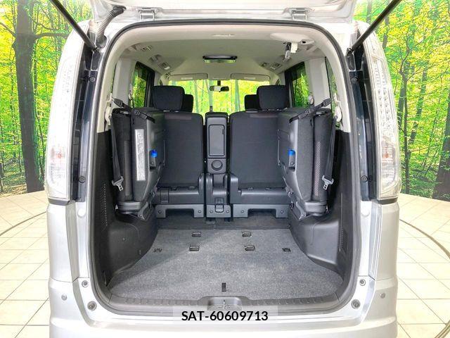Nissan SERENA 2012-10 8355583-10