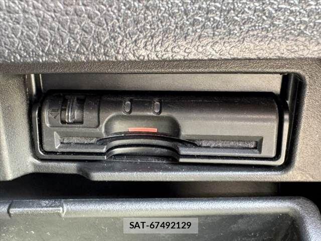 Nissan SERENA 2015-08 8355586-5