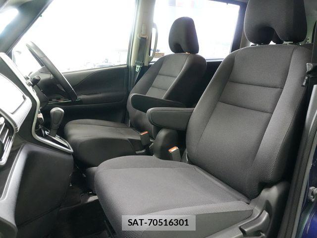 Nissan SERENA 2017-02 8355576-24