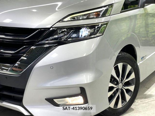 Nissan SERENA 2018-06 8355577-15
